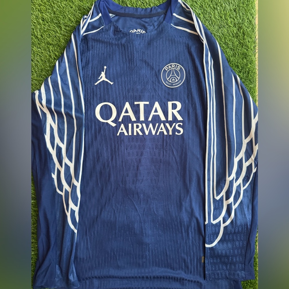 Nuno mendes psg player version jersey - Picture 2 of 3